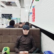  ,  Dima, 31