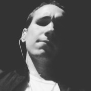  -,   Jon, 26 ,     , c 