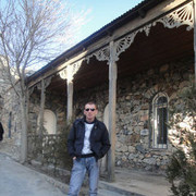  ,  Hayk, 46