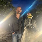 ,  Alik, 33