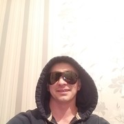 ,  Alex, 38