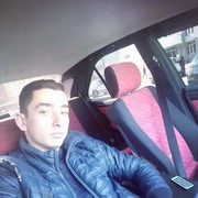  ,   Hrach, 32 ,   ,   , c 