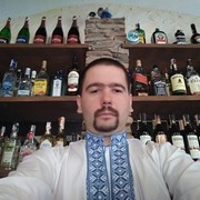  ,   Pavlo, 35 ,   