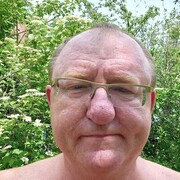 ,  Alex, 45