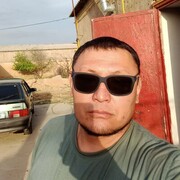  ,  Nurlan, 40