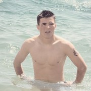  ,   Gansters, 33 ,   