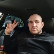  ,   Ivan, 33 ,   ,   