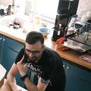  ,   Nikita, 33 ,   c 