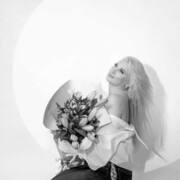  ,   Elena, 38 ,   ,   , c , 
