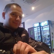  ,   Artem, 40 ,   