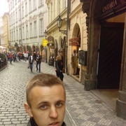  ,   Pol, 32 ,   