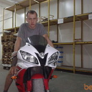  ,  petro, 37