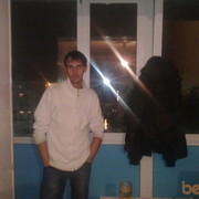  ,   Maxim, 33 ,   ,   , c 