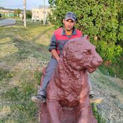  ,  Roland, 28