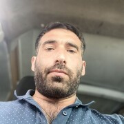  ,  Andri, 38