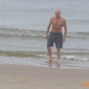  ,   Dzoni, 68 ,   