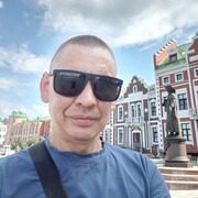  ,  Alekc, 35