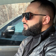  ,   Denis, 34 ,   ,   
