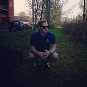  ,   Maxim, 44 ,   ,   , c 