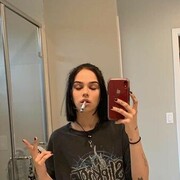  ,   Lili, 22 ,     , 