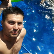  ,  Begzod, 32