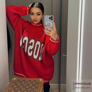  ,   Elena, 37 ,   ,   