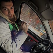  ,   Tony, 31 ,   