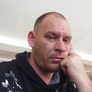  ,   Stas, 32 ,   