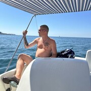  ,   Artem, 37 ,   ,   , c , 