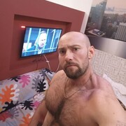  Gyal,  Ruslan, 34
