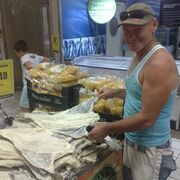  ,   Viktor, 41 ,   ,   