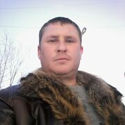  ,   Anatoly, 37 ,   c 