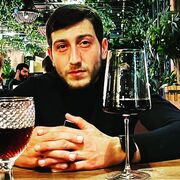  ,   Artur, 28 ,   ,   , c , 