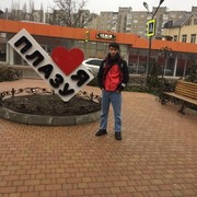  -,  Vito, 26