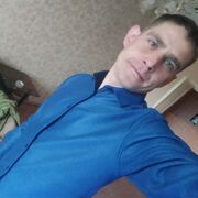  ,  Frank, 32