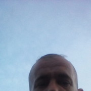  ,  Makcim, 42