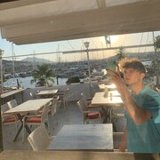 ,  Mustafa, 19