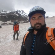  ,  Gio, 35