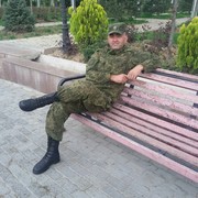  ,   BAHRULLO, 40 ,   