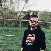  ,   Nikita, 33 ,   c 