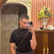  ,   Sasha, 24 ,   ,   