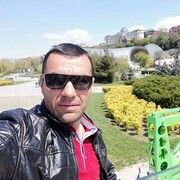 ,   Artur, 37 ,   ,   