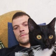  ,   Denis, 33 ,   ,   