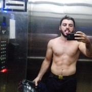  ,   Leo, 32 ,   ,   , c , 