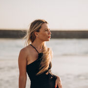  ,   Natalie, 32 ,     , c 
