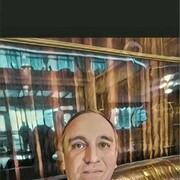  ,   Alex actor, 42 ,   ,   , c 