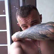  ,  Andrej, 34