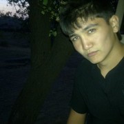  ,   Viktor, 29 ,  