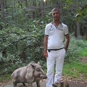  ,   Armen, 49 ,     , c 