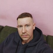   ,  Max, 44